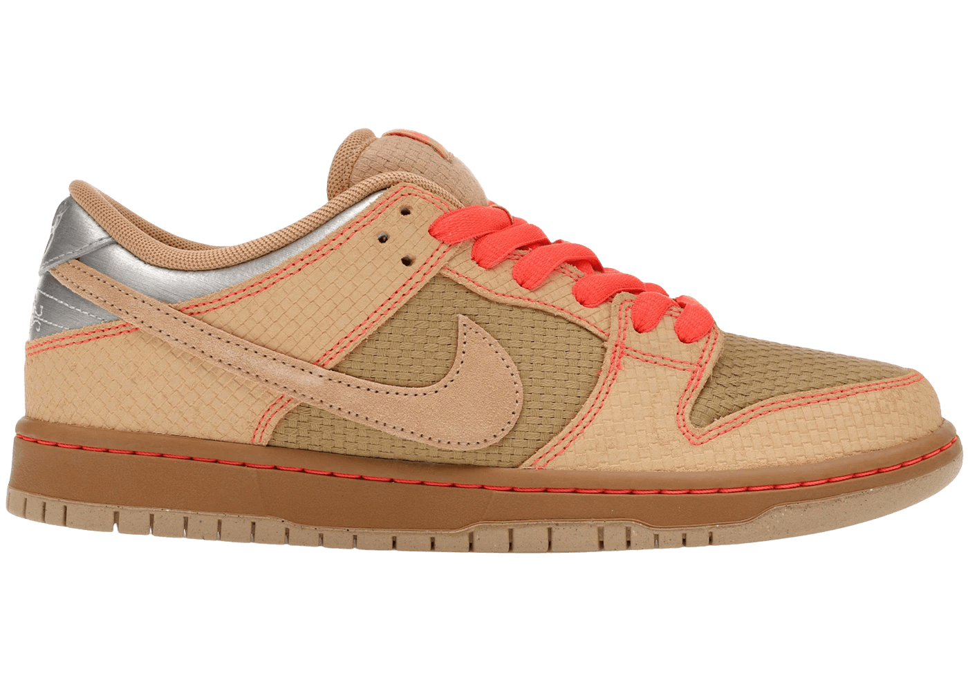 Nike SB Dunk Low Pro - Som Tum