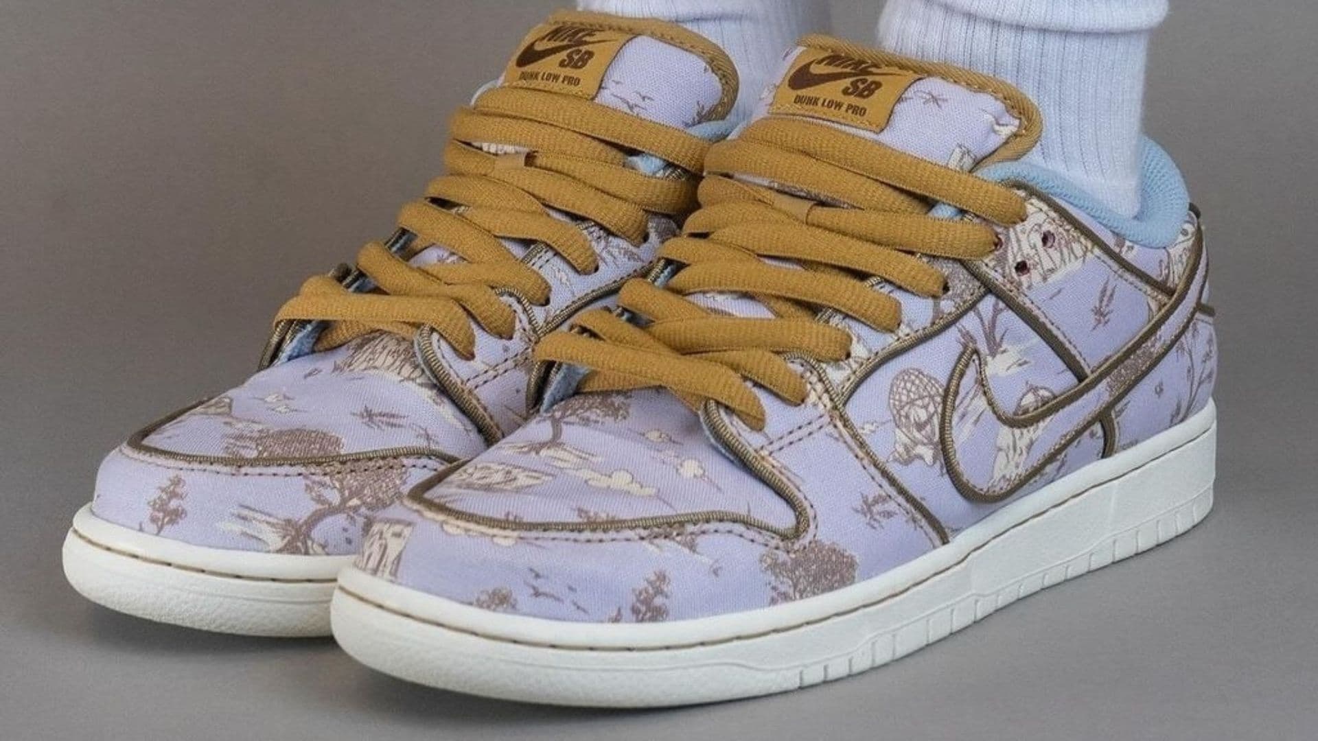 Lujo parisino: Nike SB Dunk "City of Style"