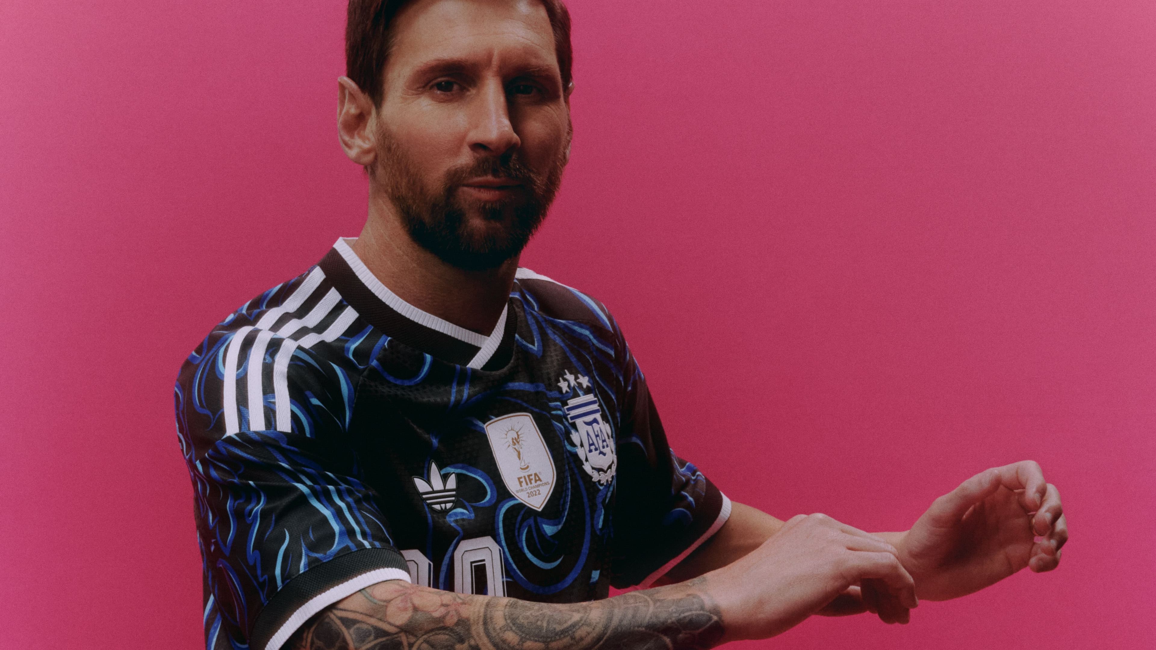 adidas presentó la nueva camiseta alternativa de la Selección Argentina