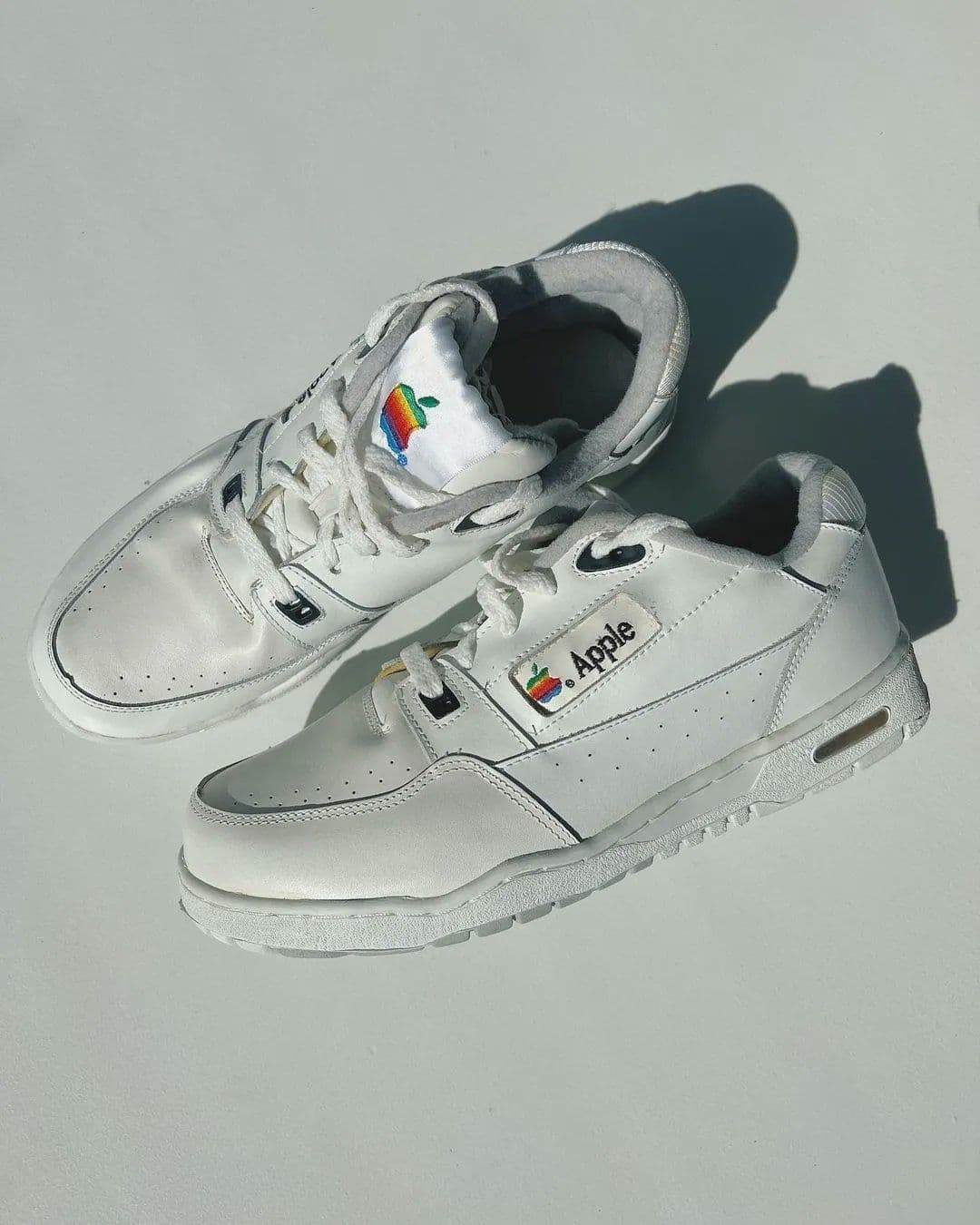 Un santo grial oculto: la historia secreta de las Omega x Apple Computer Sneakers