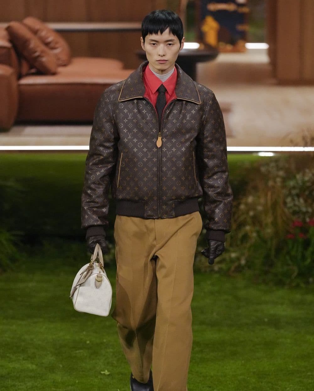 Louis Vuitton FW26: Pharrell redefine la masculinidad en movimiento en París