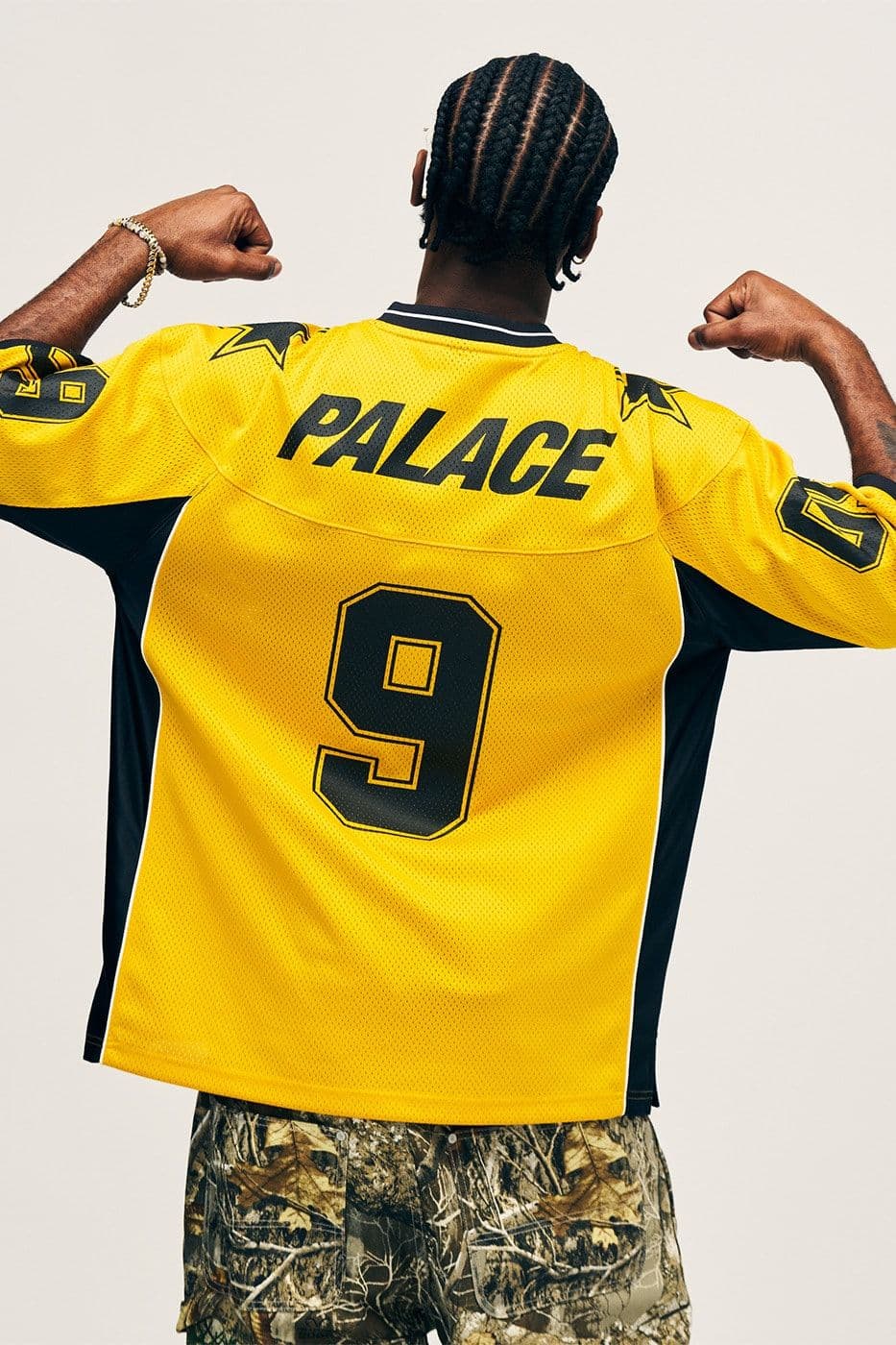 Palace Spring 2026: el caos visual tiene uniforme