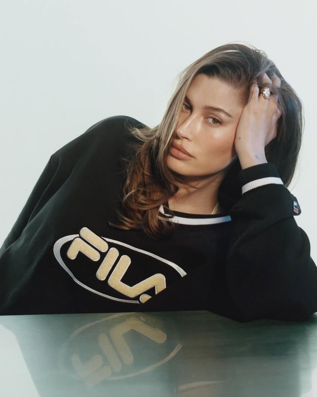 FILA x Hailey Bieber: ya disponible en Argentina