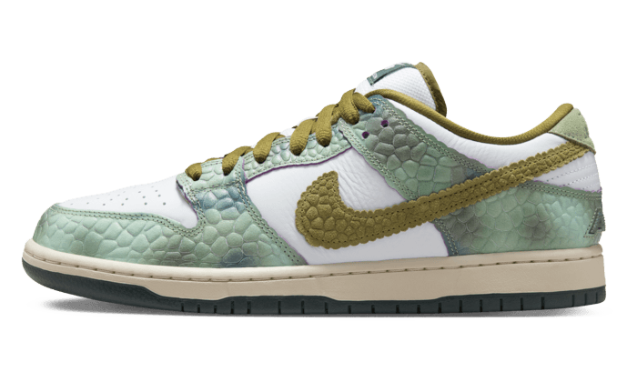 Nike SB Dunk Low Alexis Sablone - Chameleon
