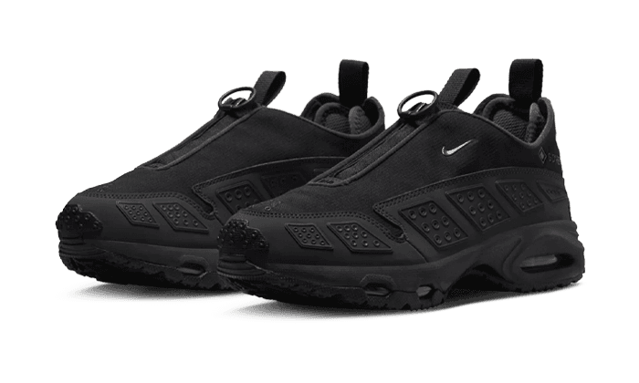nike-air-max-sndr-gore-tex-black-and-smoke-grey-wmns